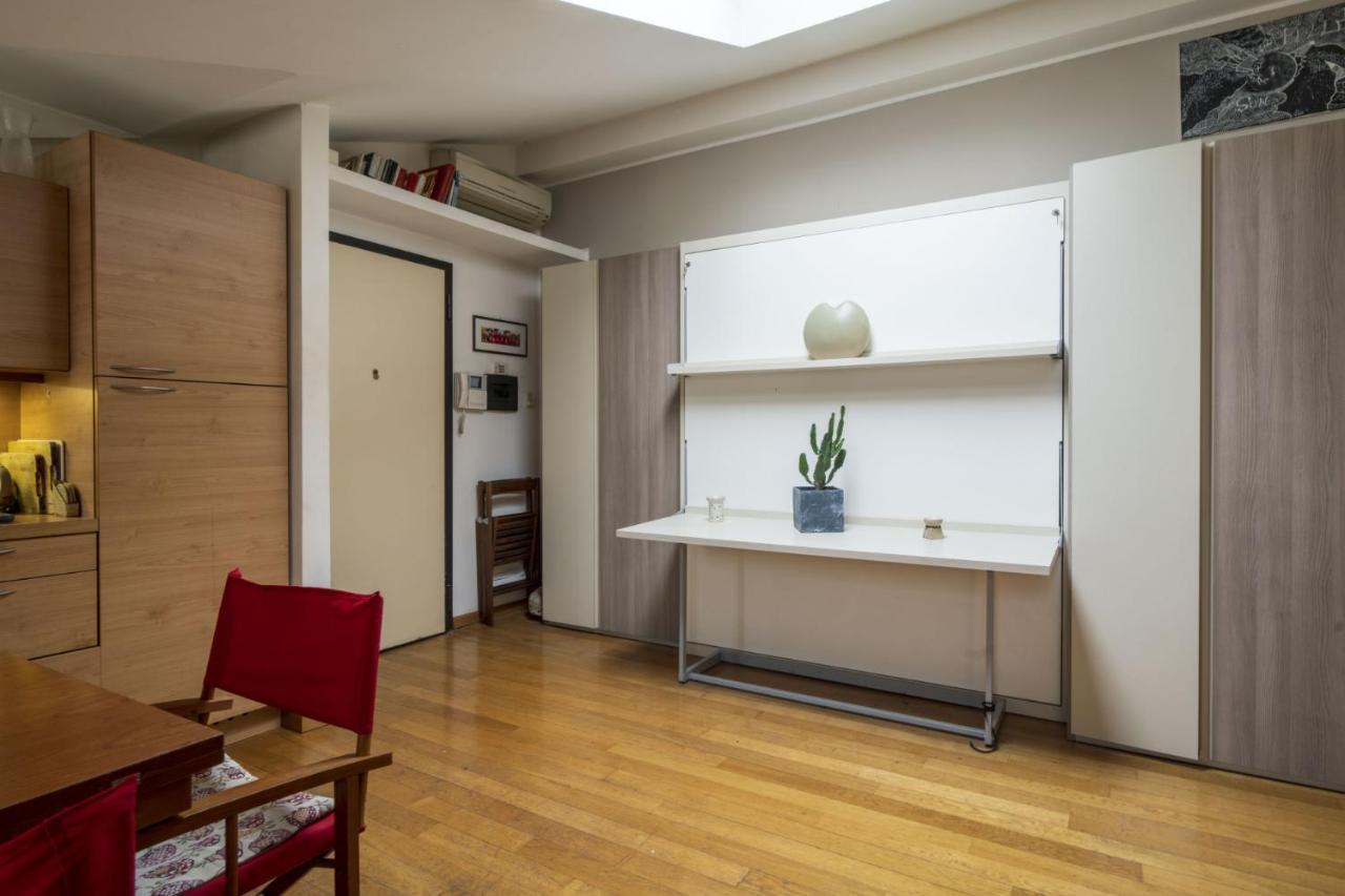 Easylife - Accogliente Monolocale In Zona Navigli Apartman Milánó Kültér fotó