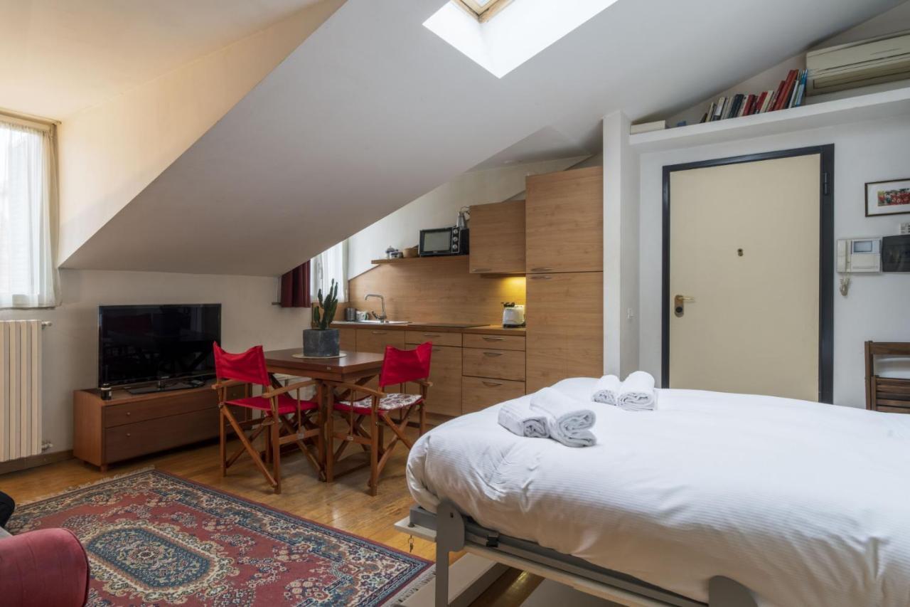 Easylife - Accogliente Monolocale In Zona Navigli Apartman Milánó Kültér fotó